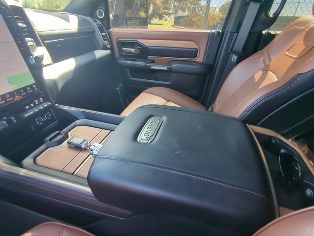 Gallery image 23 for 2024 Chevrolet Silverado 2500HD LT